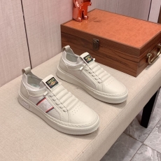 Gucci Low Shoes